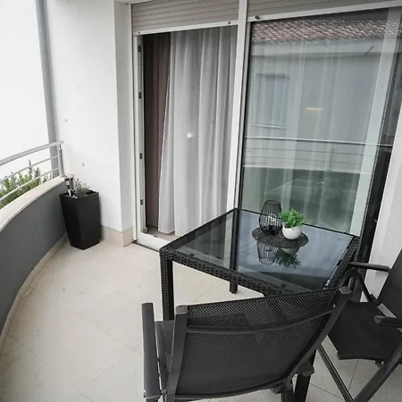 Dikka - Mulo Zadar Apartman Vrsi