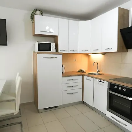 Dikka - Mulo Zadar * Vrsi